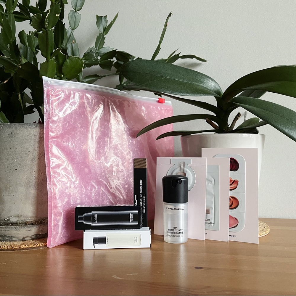 MAC and Glossier Bundle